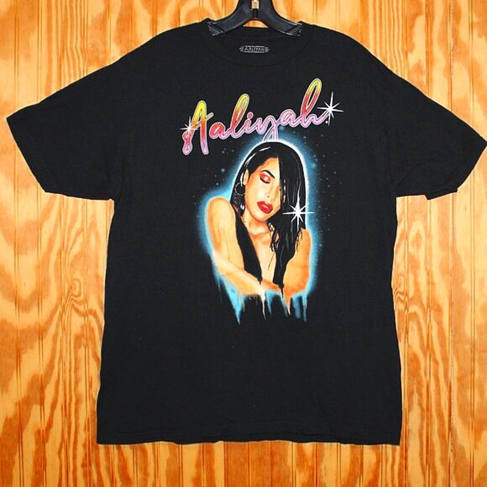 Aaliyah Tribute Graphic T-Shirt – Size L – 100% Cotton